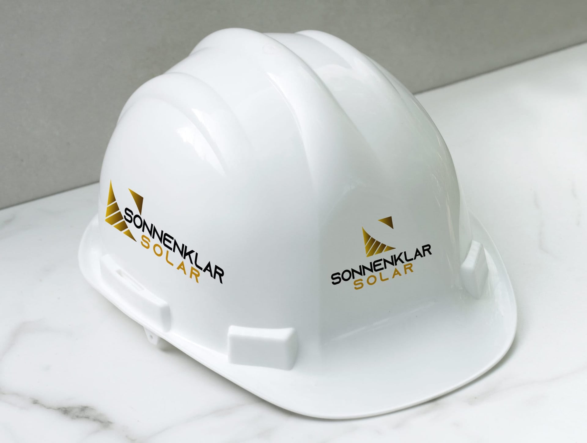 Safety Helmet Mockup3 scaled